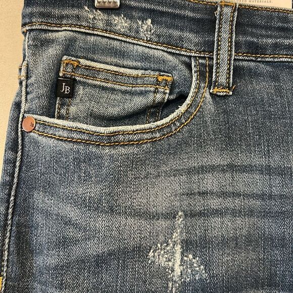Judy Blue Adelene Girlfriend Distressed Jeans Size 31 New - Picture 4 of 12